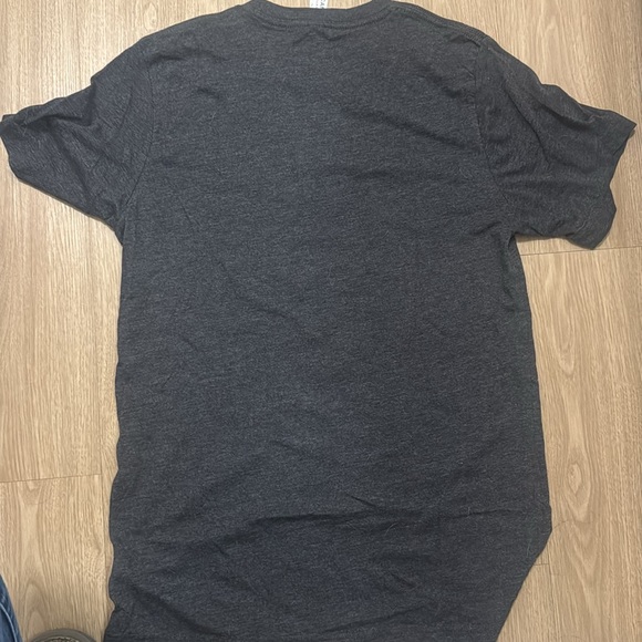 Graphic tee - Picture 4 of 4